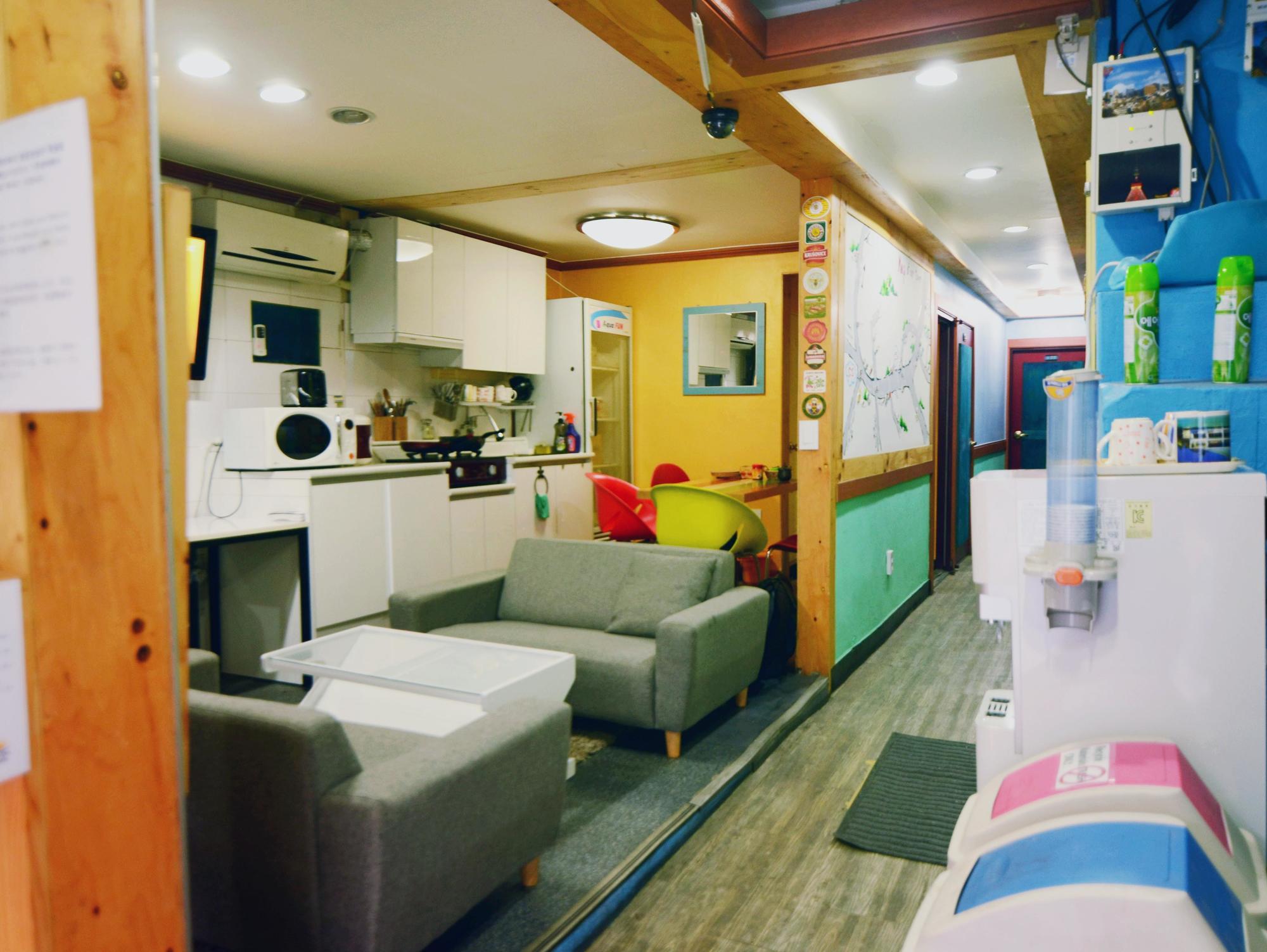 Yakorea Itaewon Seul